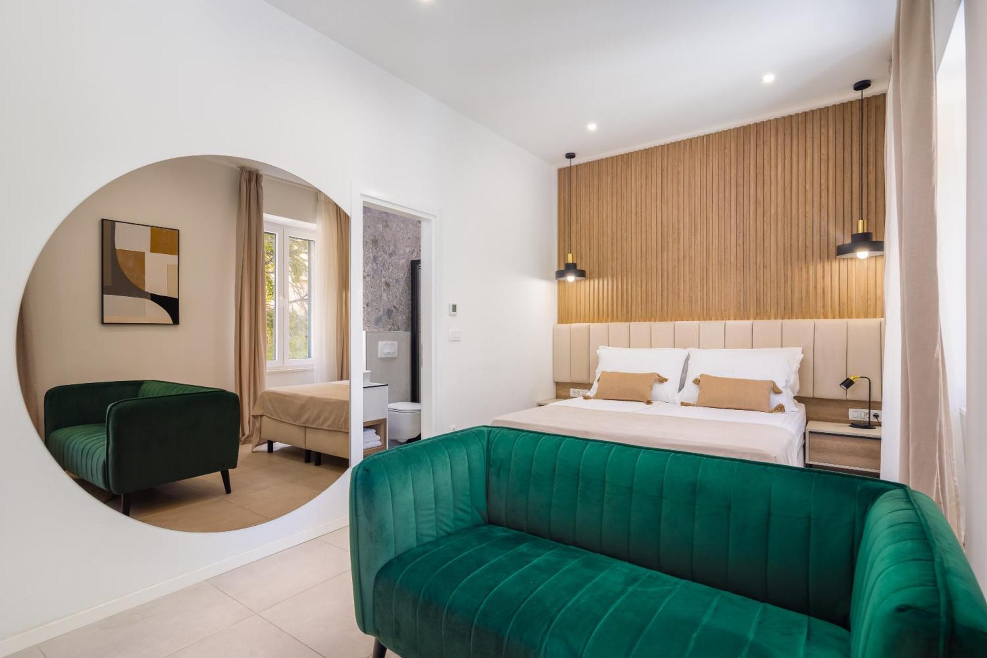 48 Rooms Спліт Екстер'єр фото